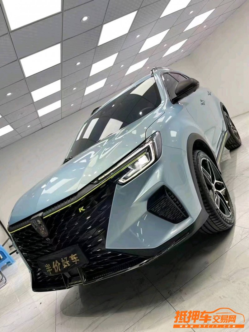 成都22年荣威RX52