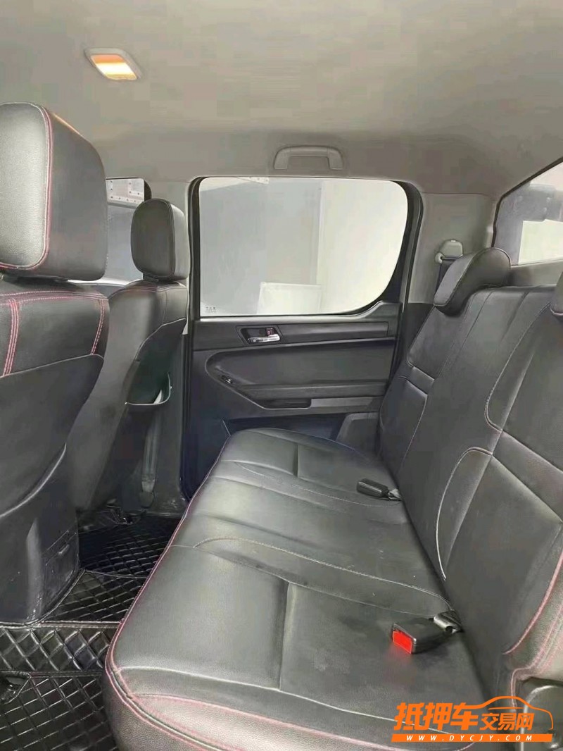 成都20年凯迪拉克XT67