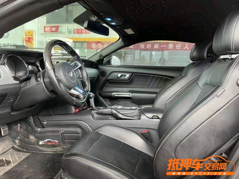 济宁16年福特野马6