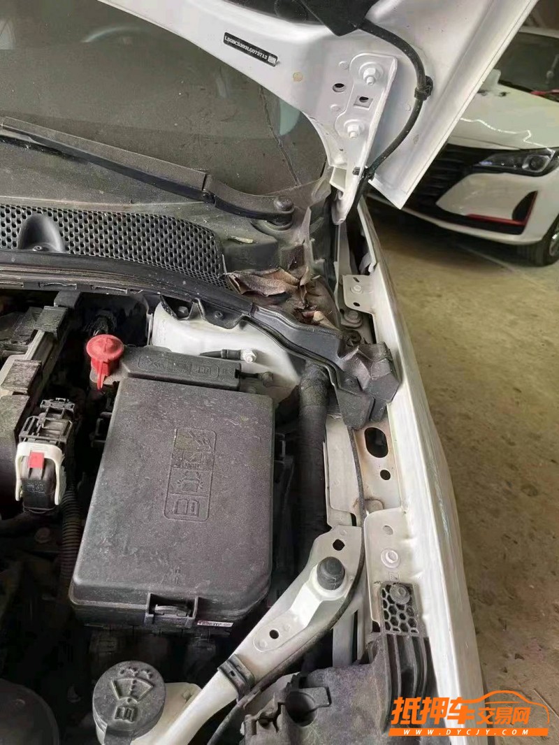 武汉21年别克威朗3