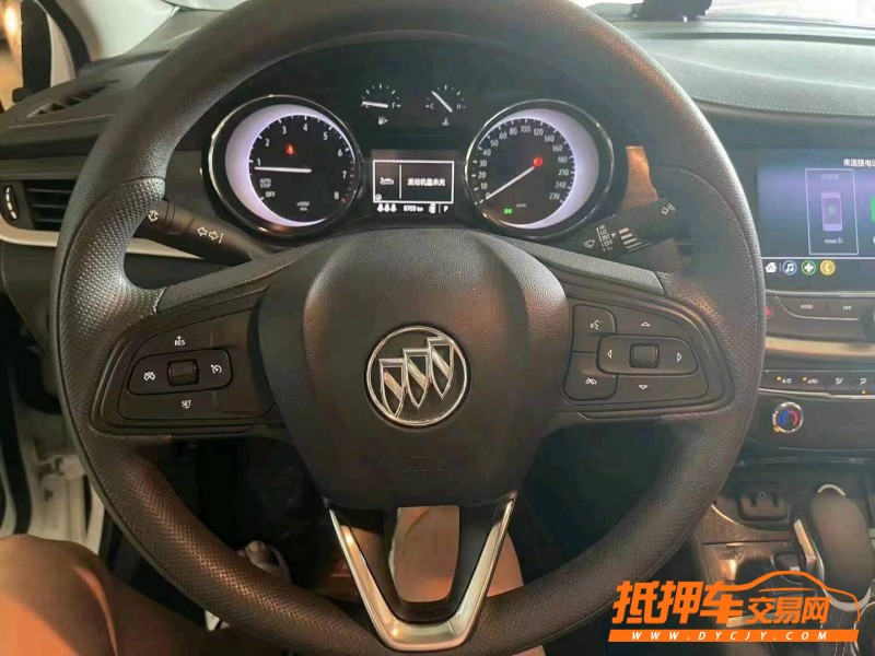 武汉21年别克威朗6