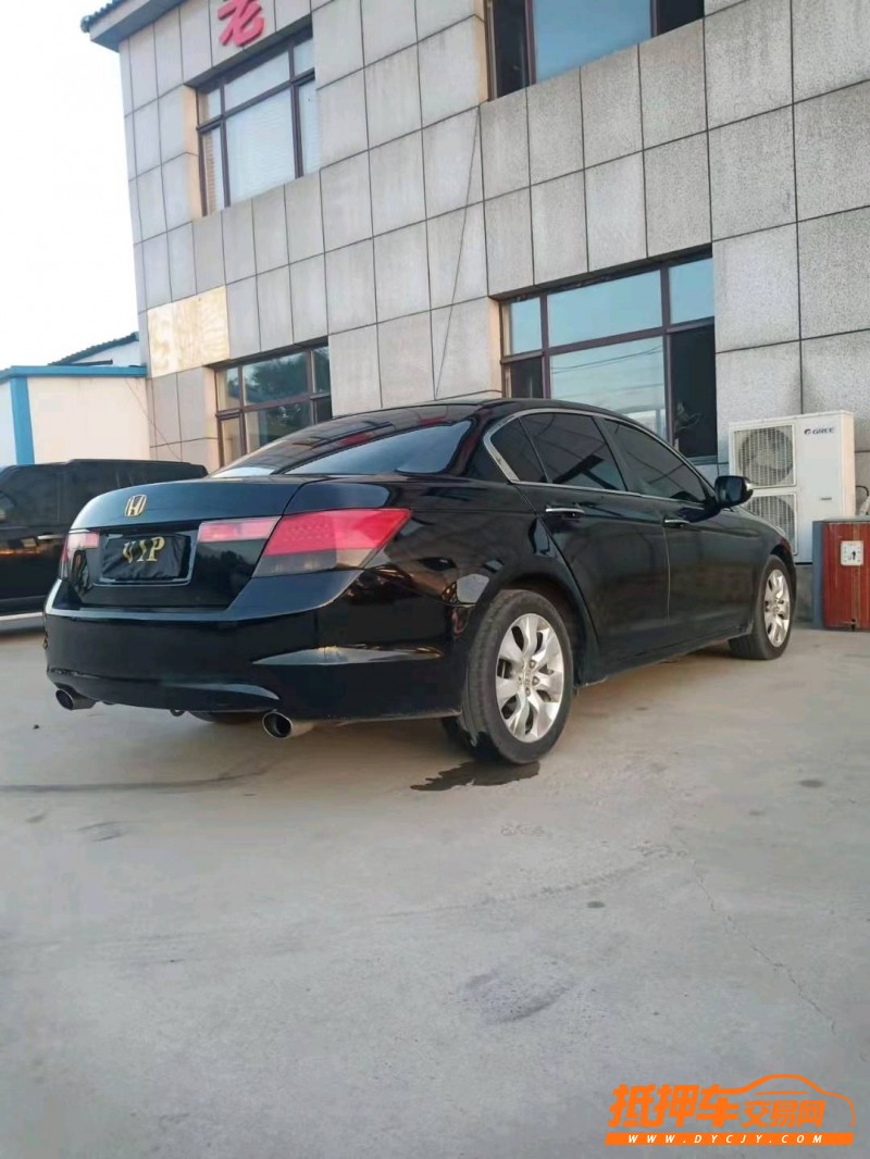 沈阳10年本田雅阁3