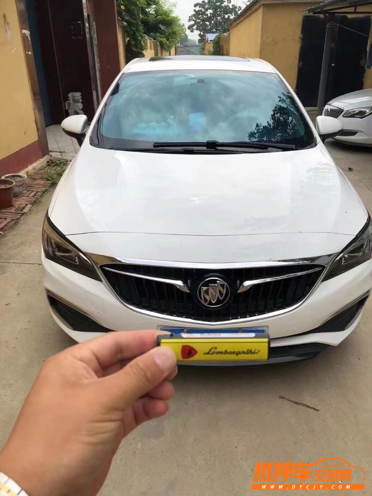 北京18年别克威朗1