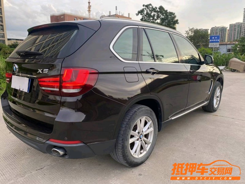 广州17年宝马X58