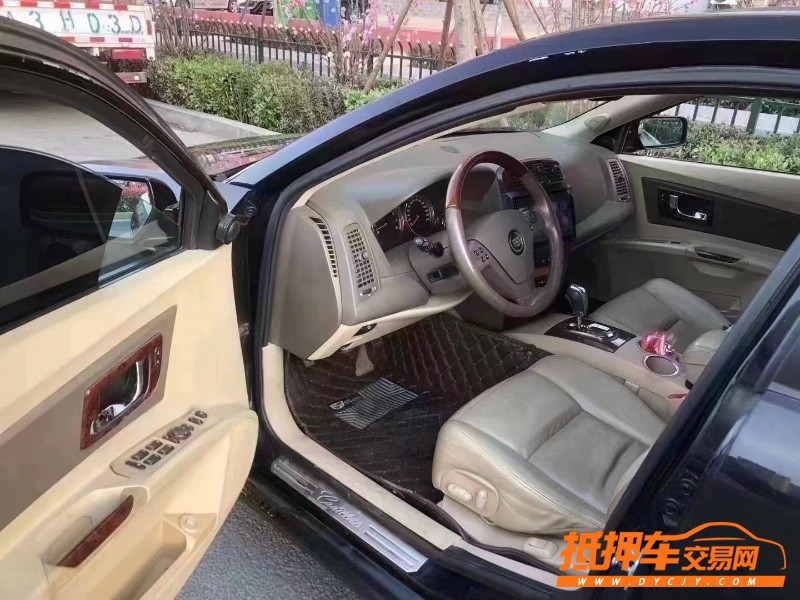 北京08年凯迪拉克赛威5