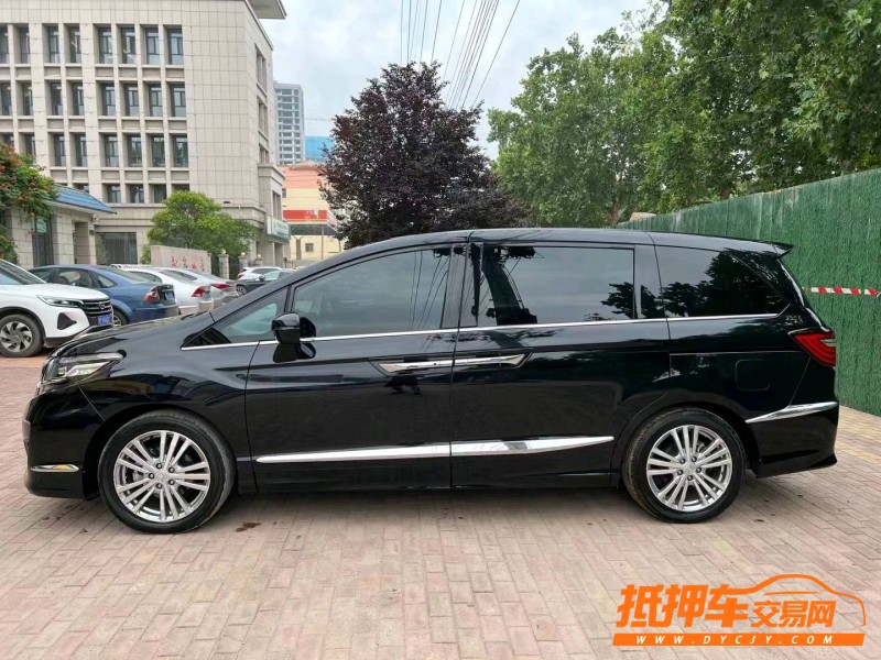 枣庄18年本田艾力绅3