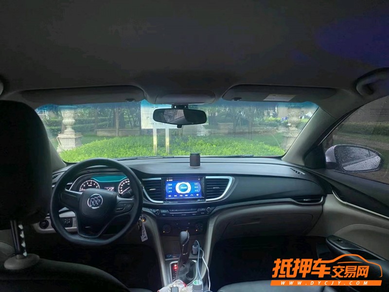 青岛17年别克英朗4