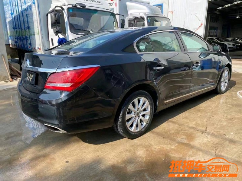 沈阳15年别克君越5