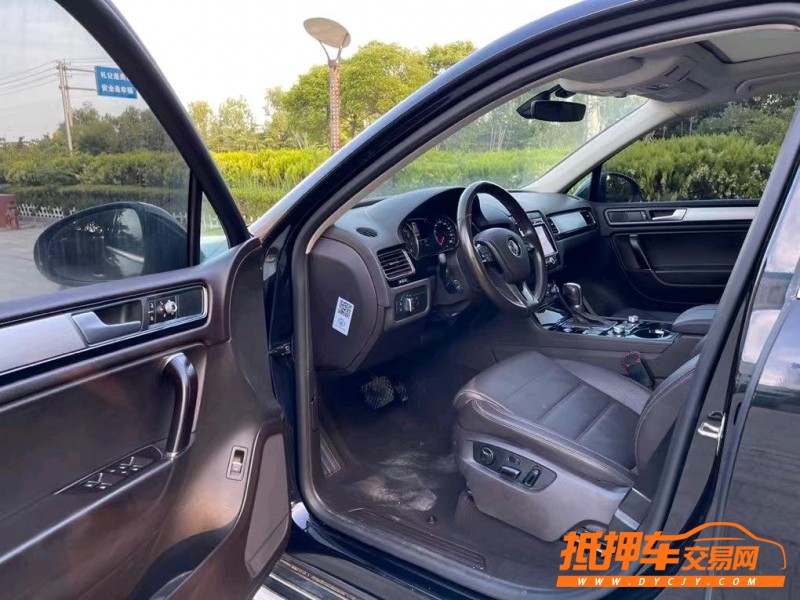 盐城17年大众途锐4