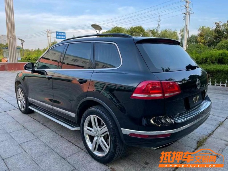 盐城17年大众途锐9