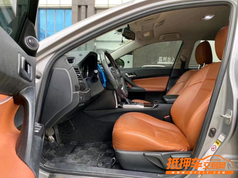 东莞13年丰田锐志7