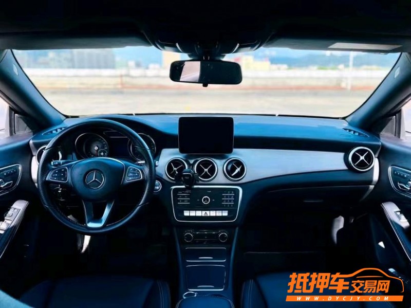 东莞18年奔驰CLA4