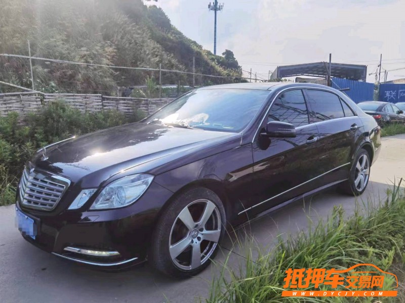 潍坊13年奔驰E4