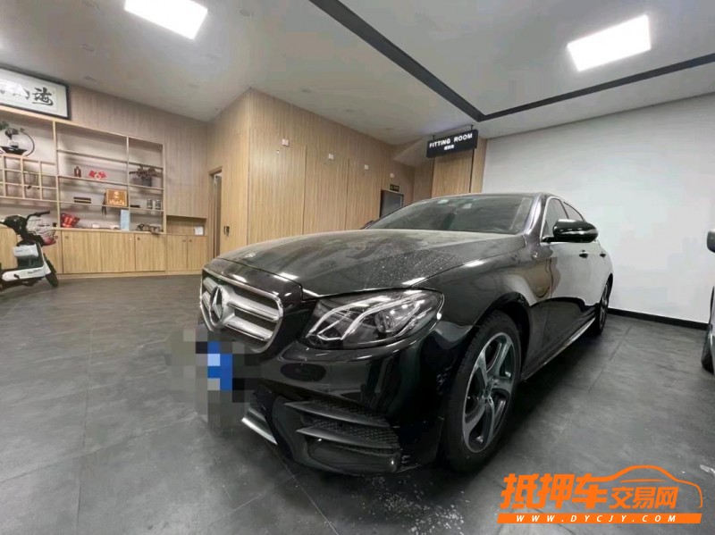 广州19年奔驰E2