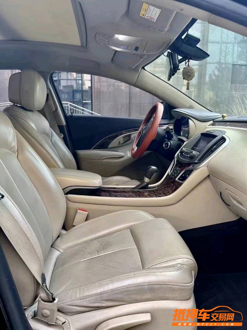 烟台15年别克君越8