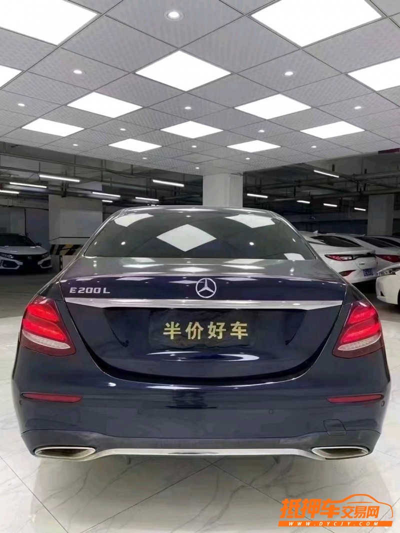 成都18年奔驰E5