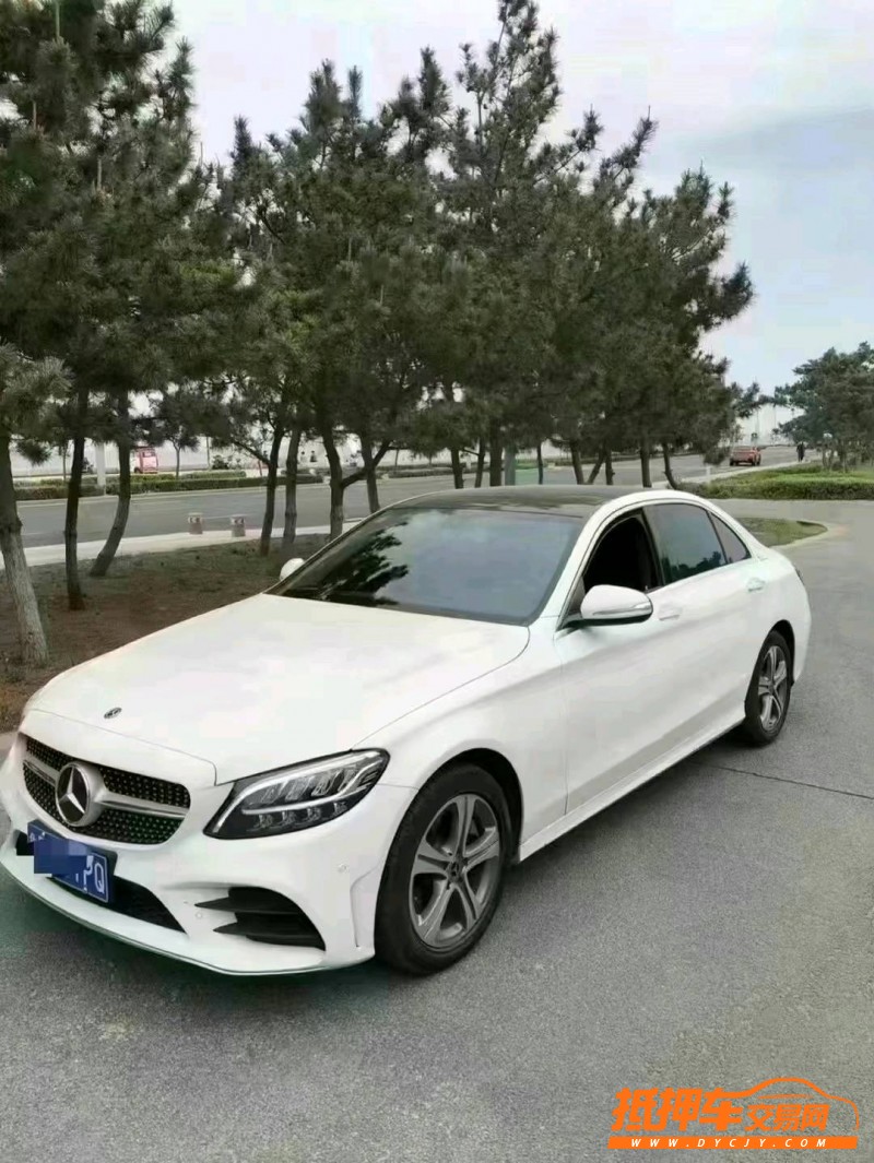 济宁20年奔驰C2
