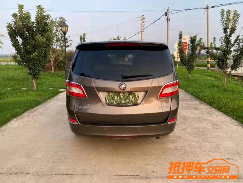 徐州13年别克GL89