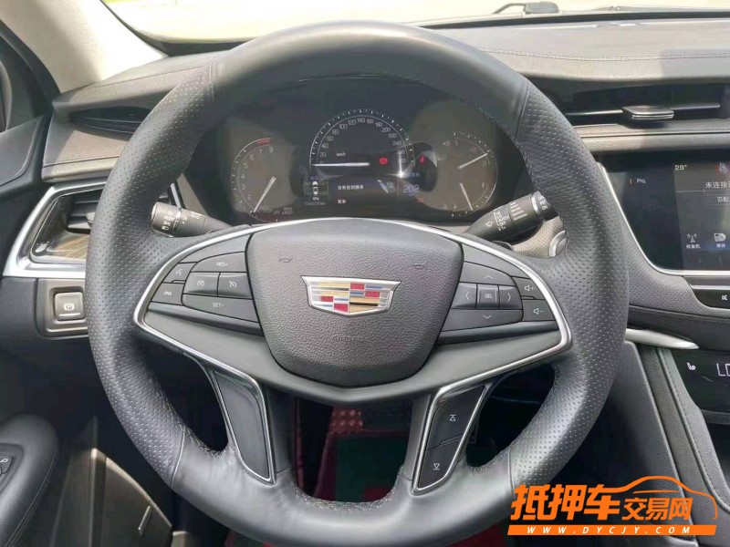 北京17年凯迪拉克XT55