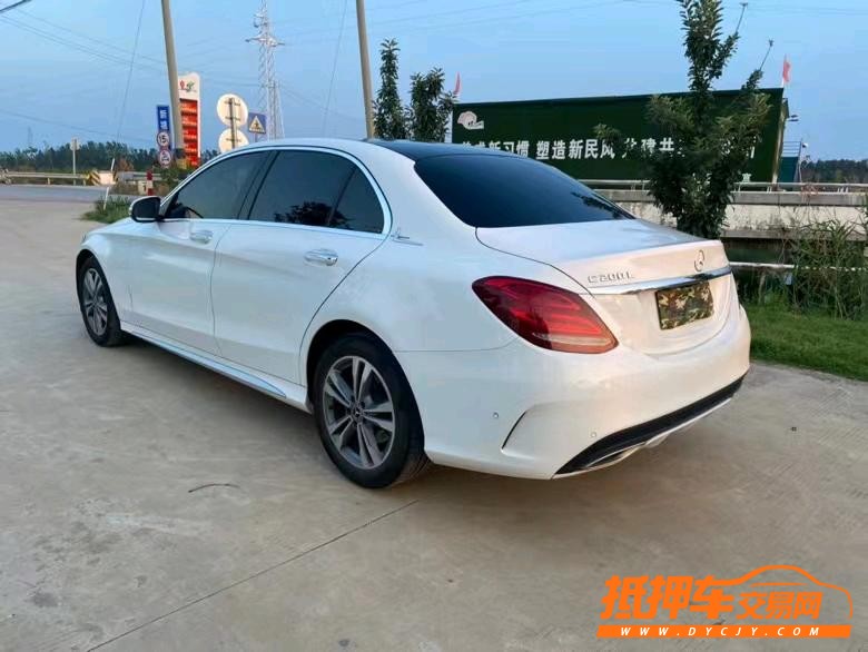 徐州18年奔驰C8