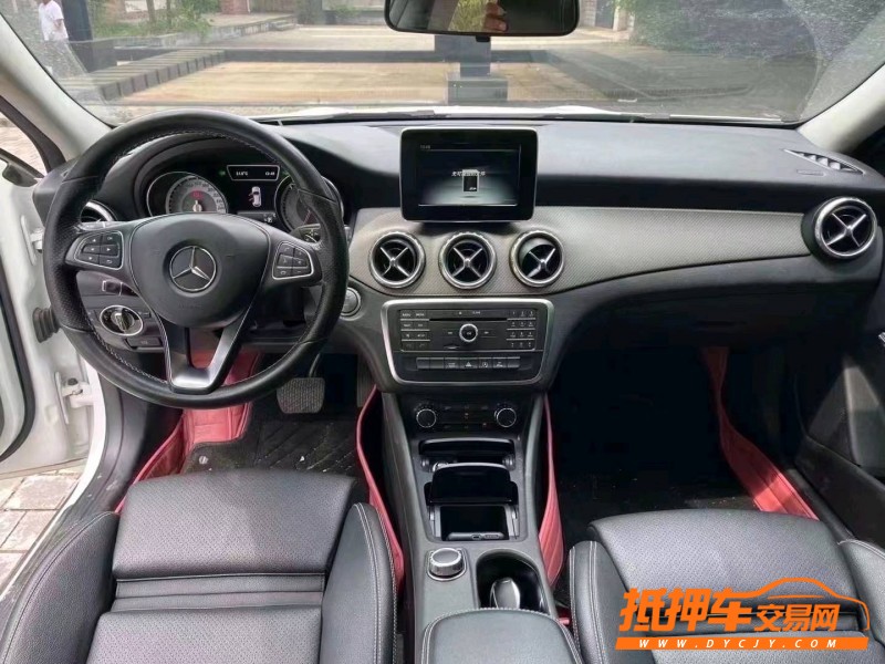 烟台17年奔驰GLA5