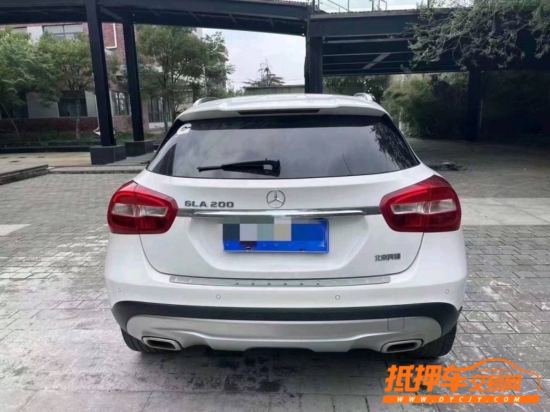 烟台17年奔驰GLA6