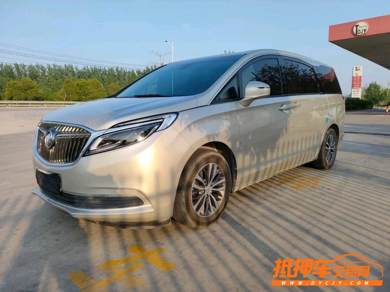 徐州17年别克GL86