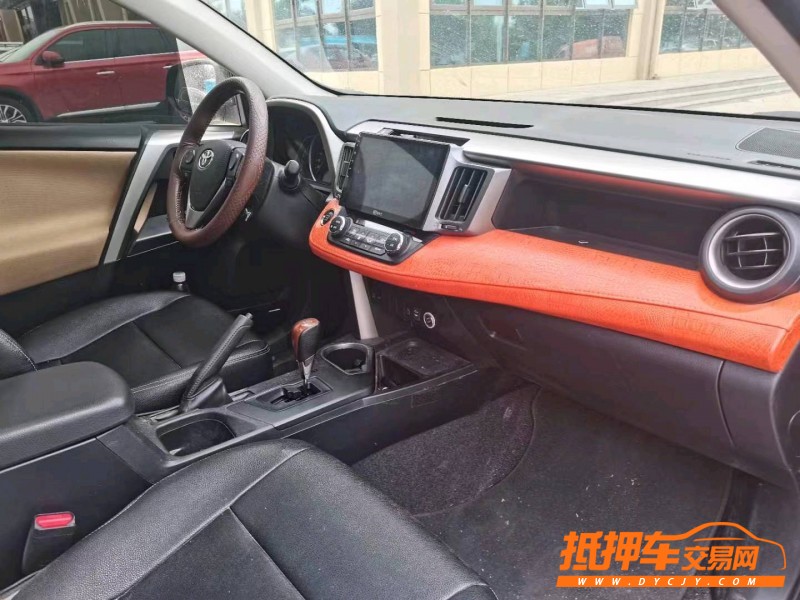 烟台19年丰田RAV48
