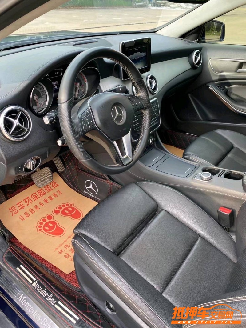 徐州16年奔驰GLA4