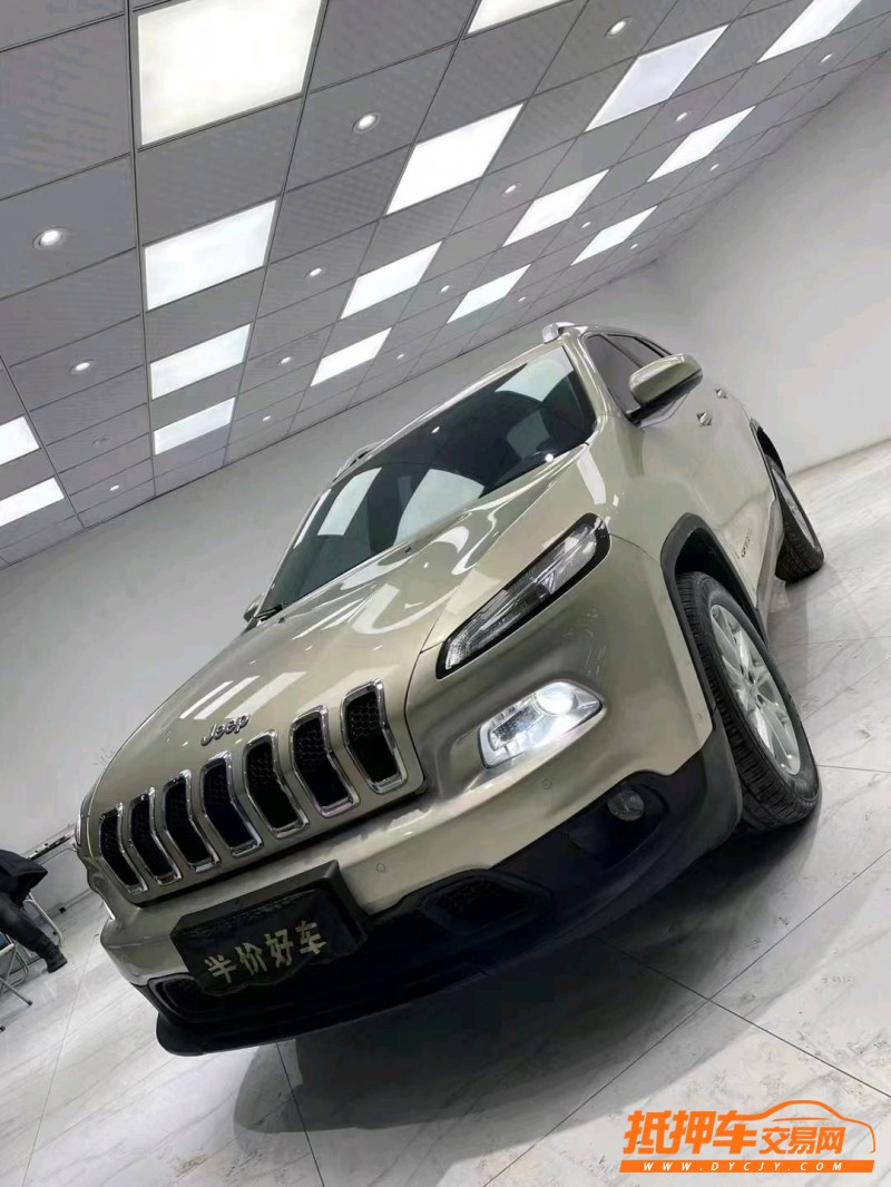 成都16年Jeep自由光2