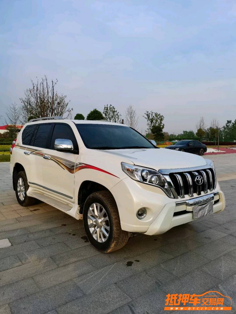 徐州18年丰田普拉多3