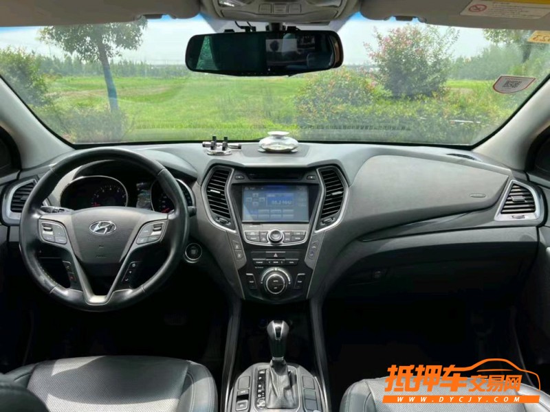 盐城15年现代新胜达3