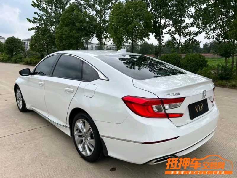 盐城19年本田雅阁5