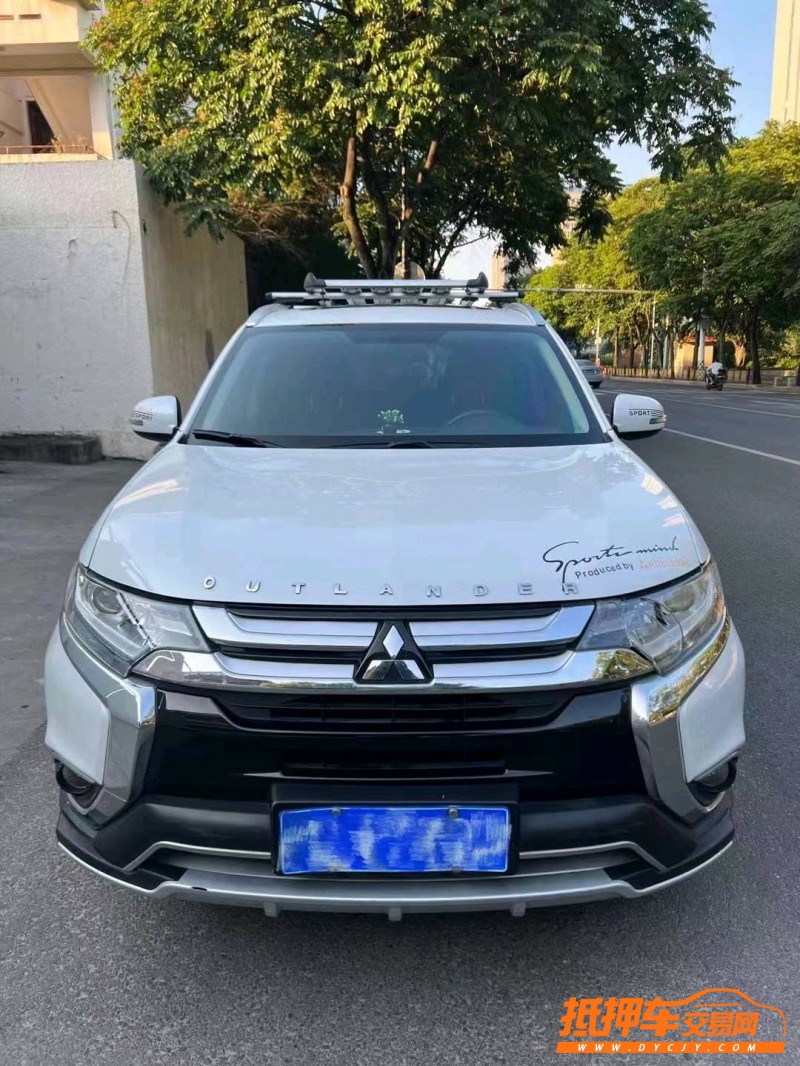 潍坊18年三菱欧蓝德1