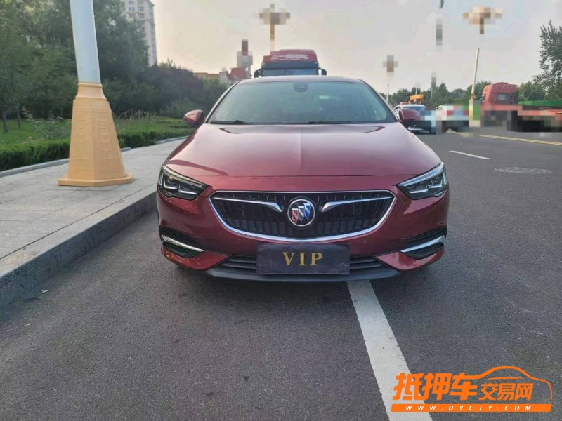 潍坊17年别克君威1