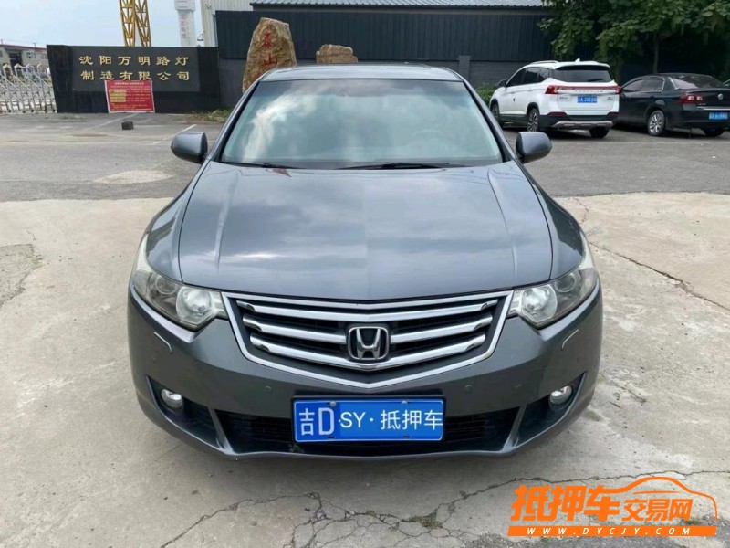 沈阳10年本田思铂睿1