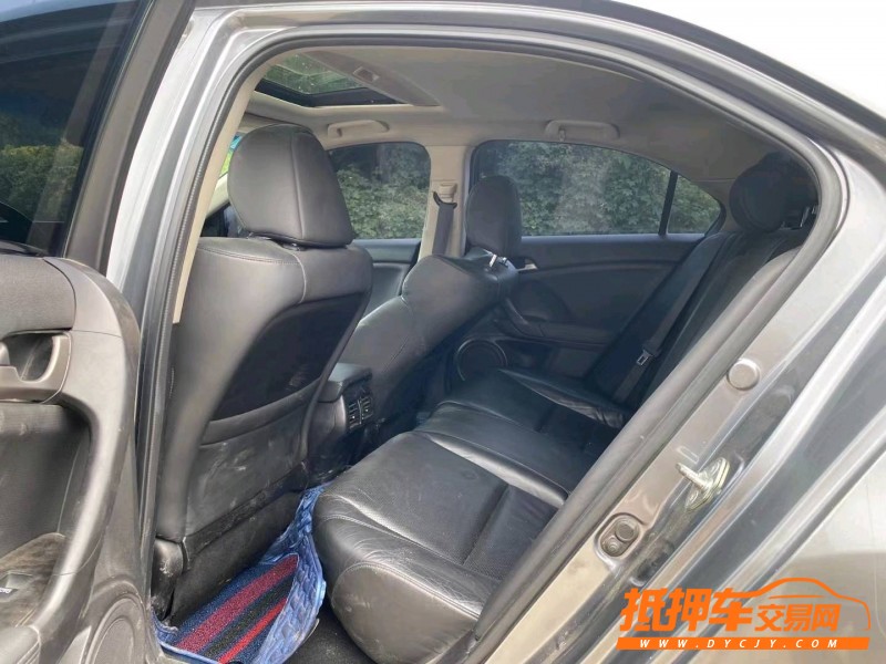 沈阳10年本田思铂睿5