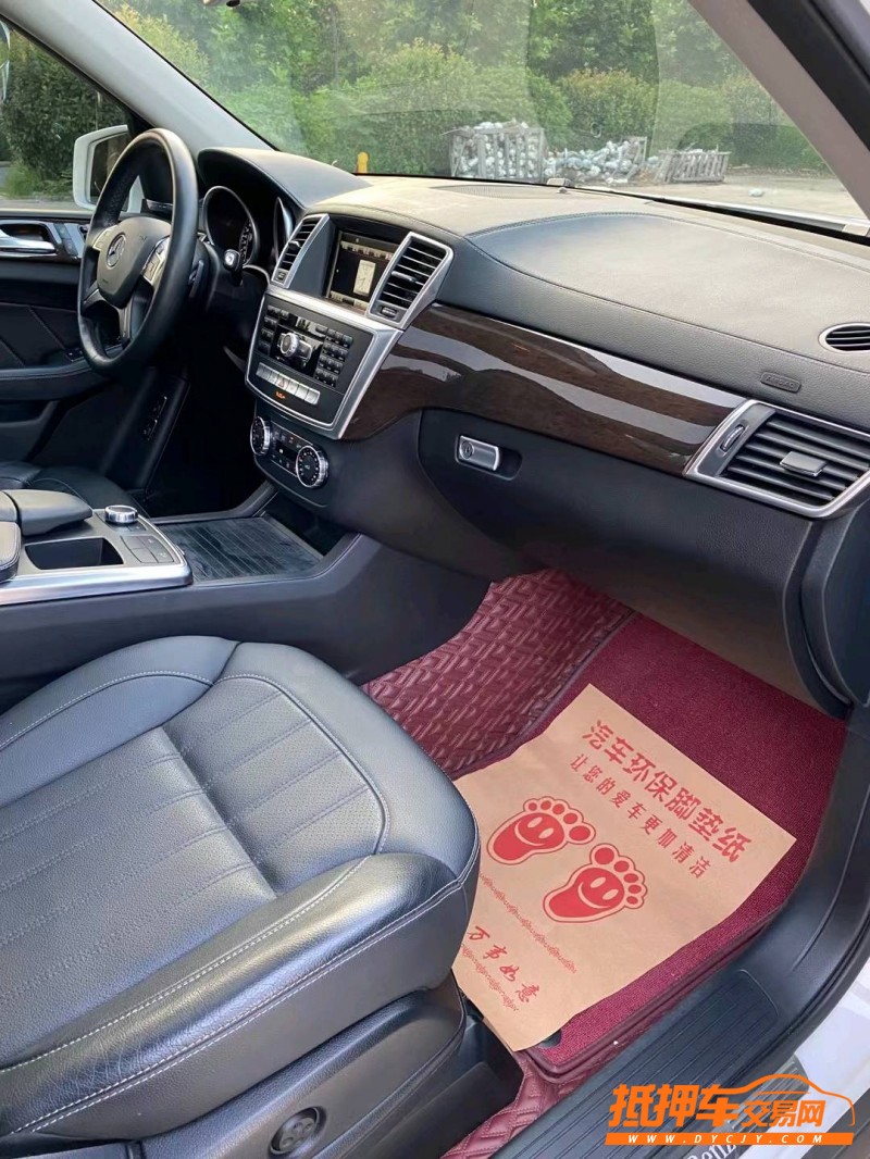 徐州14年奔驰CLS5