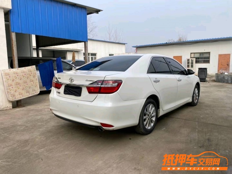 徐州17年丰田凯美瑞7