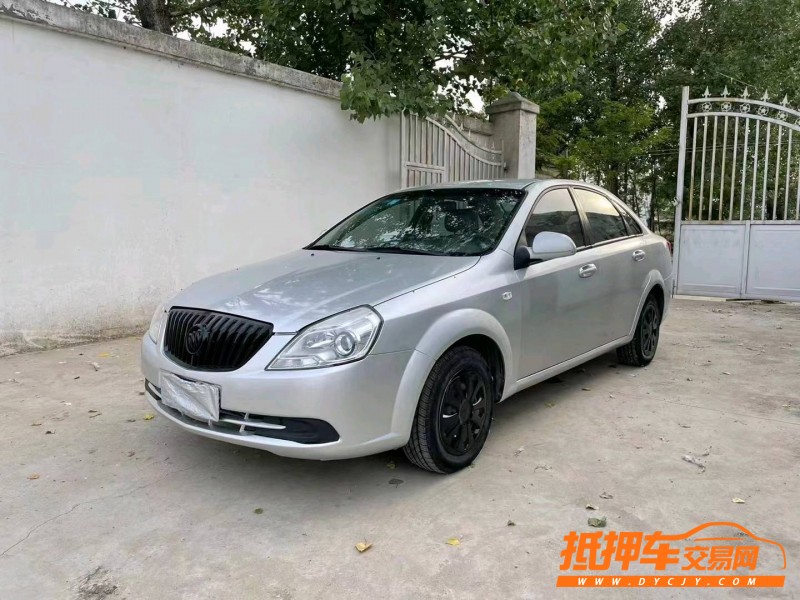 徐州16年别克凯越3