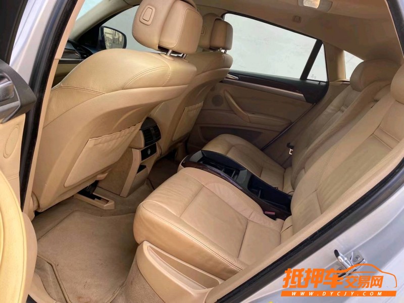 徐州09年宝马X64