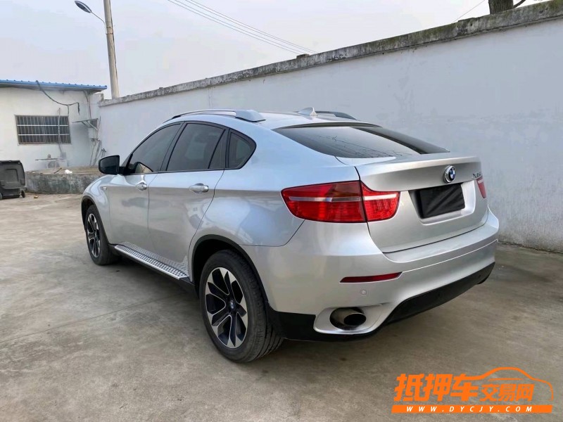 徐州09年宝马X67