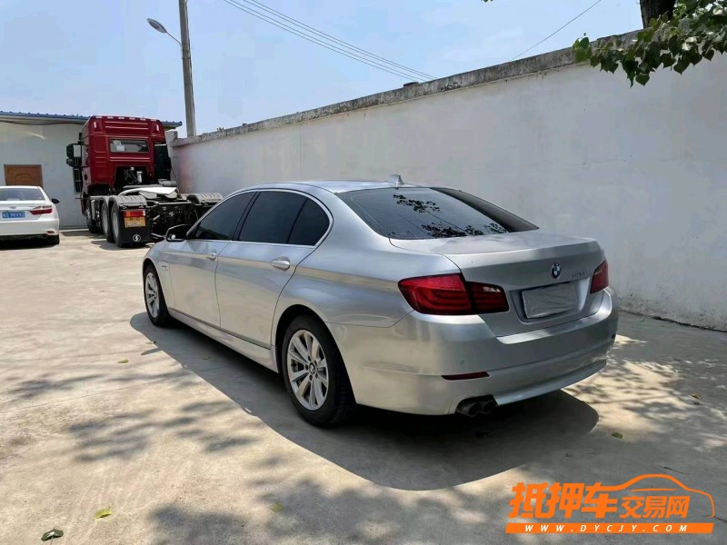 徐州11年宝马5系8