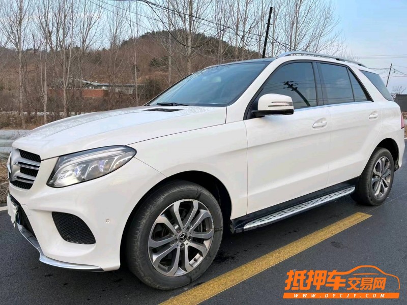 青岛17年奔驰GLE2