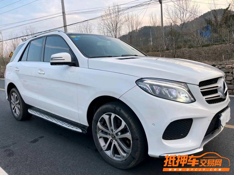 青岛17年奔驰GLE3