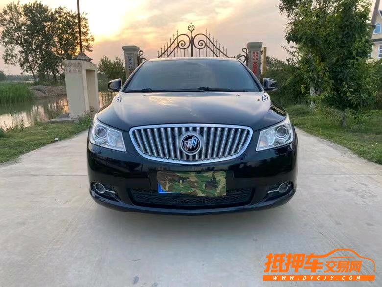 徐州12年别克君越9