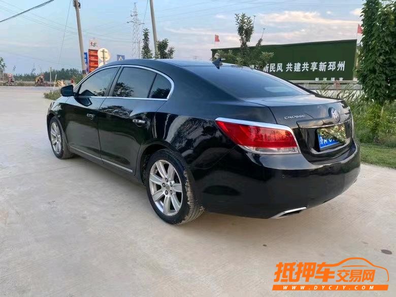 徐州12年别克君越2