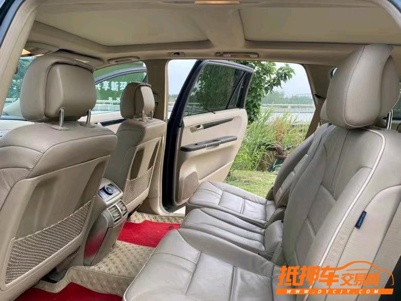 徐州17年奔驰R5
