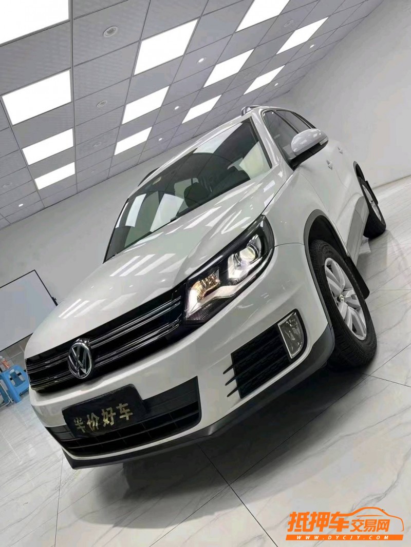 成都16年大众途观2