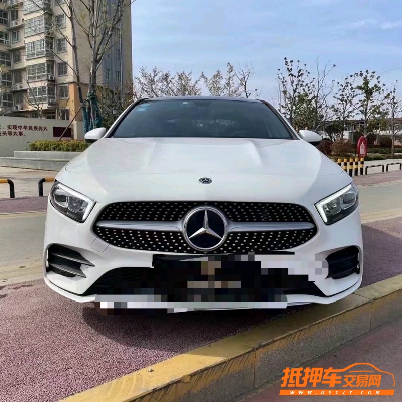 枣庄19年奔驰A1